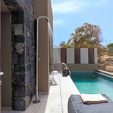 Hidden Hills *